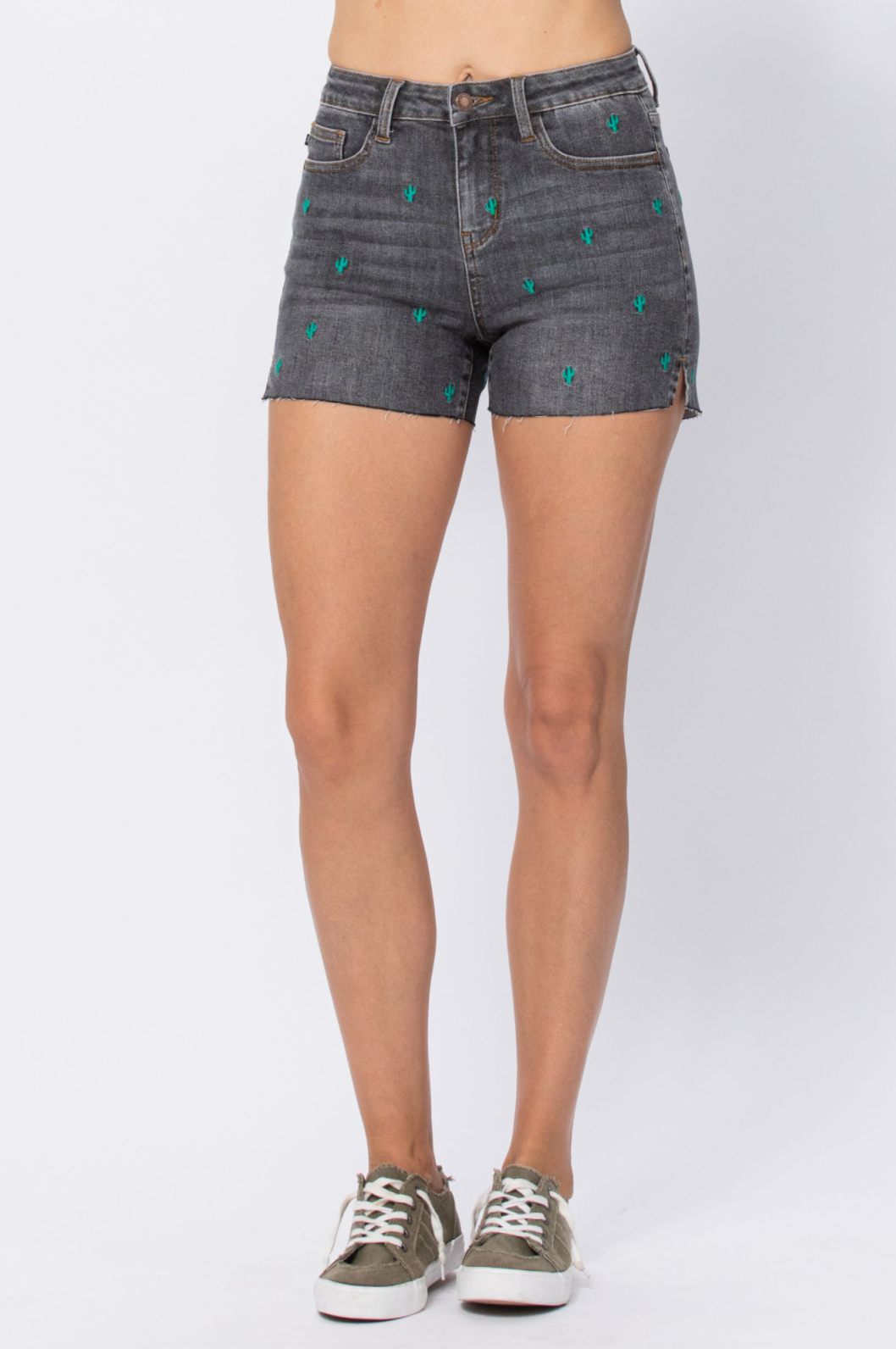 Judy Blue Cactus Embroidered Shorts