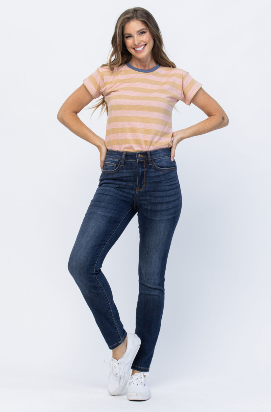 Judy Blue Clean Girlfriend Jeans