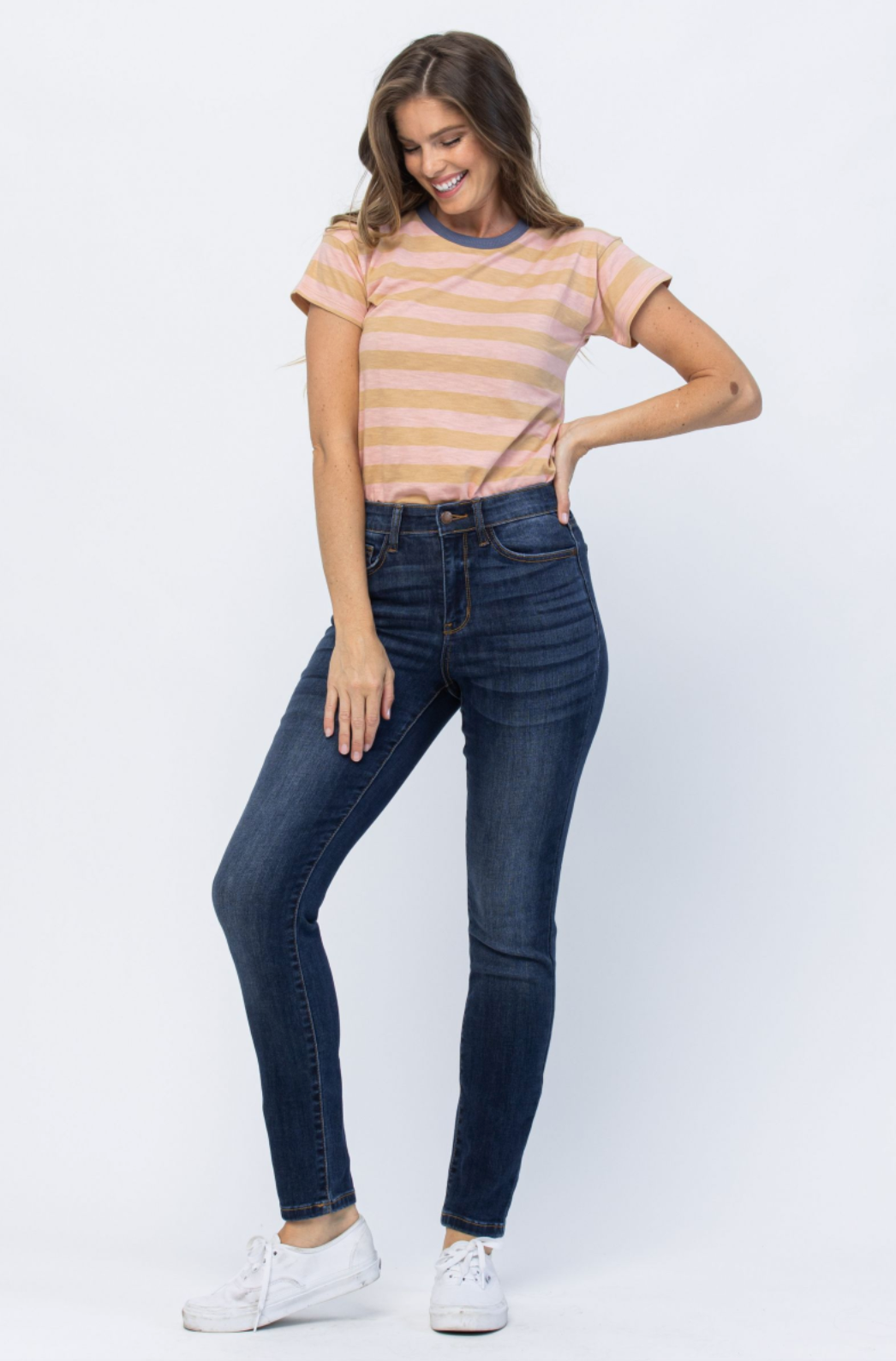 Judy Blue Clean Girlfriend Jeans
