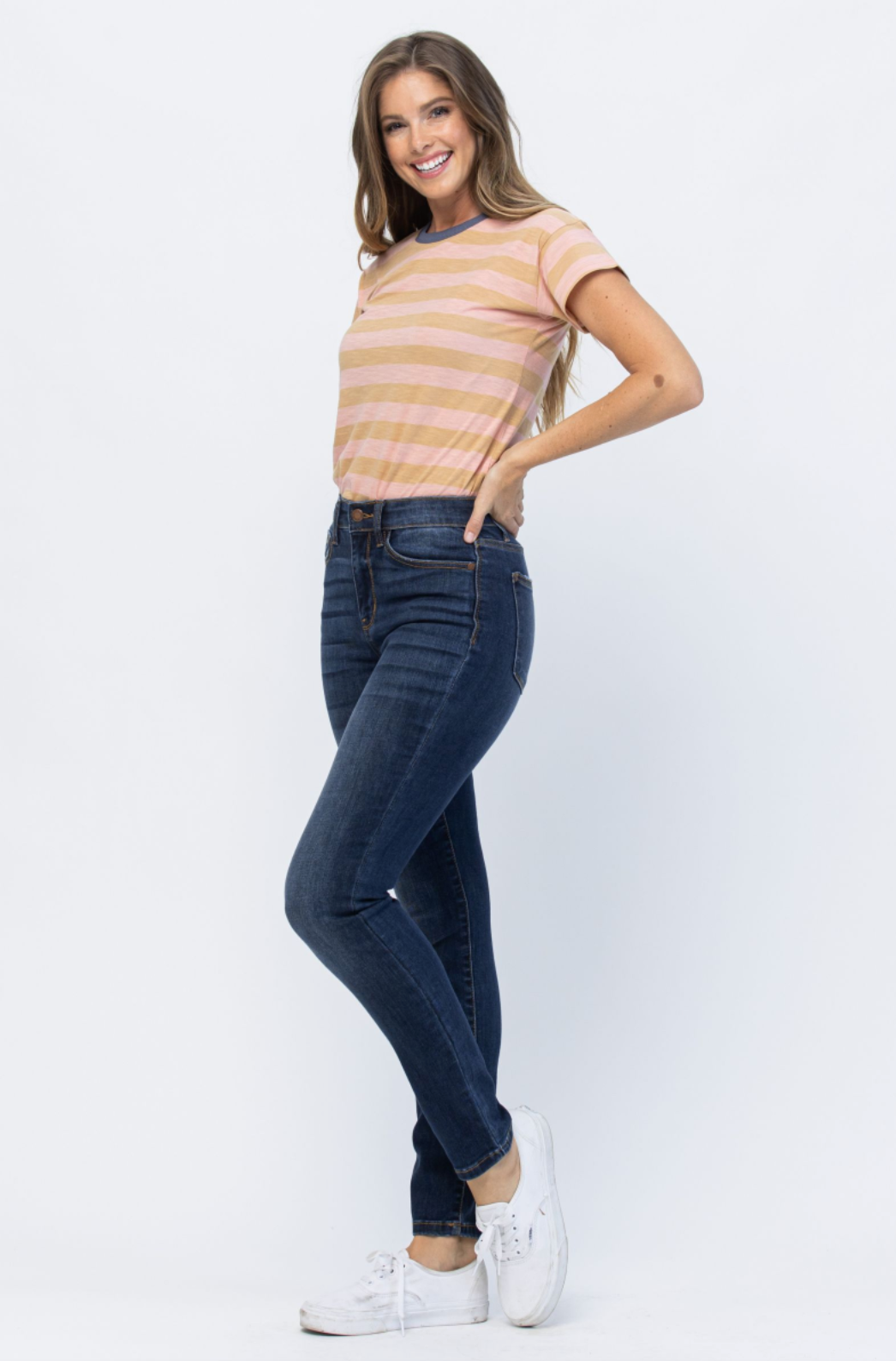 Judy Blue Clean Girlfriend Jeans