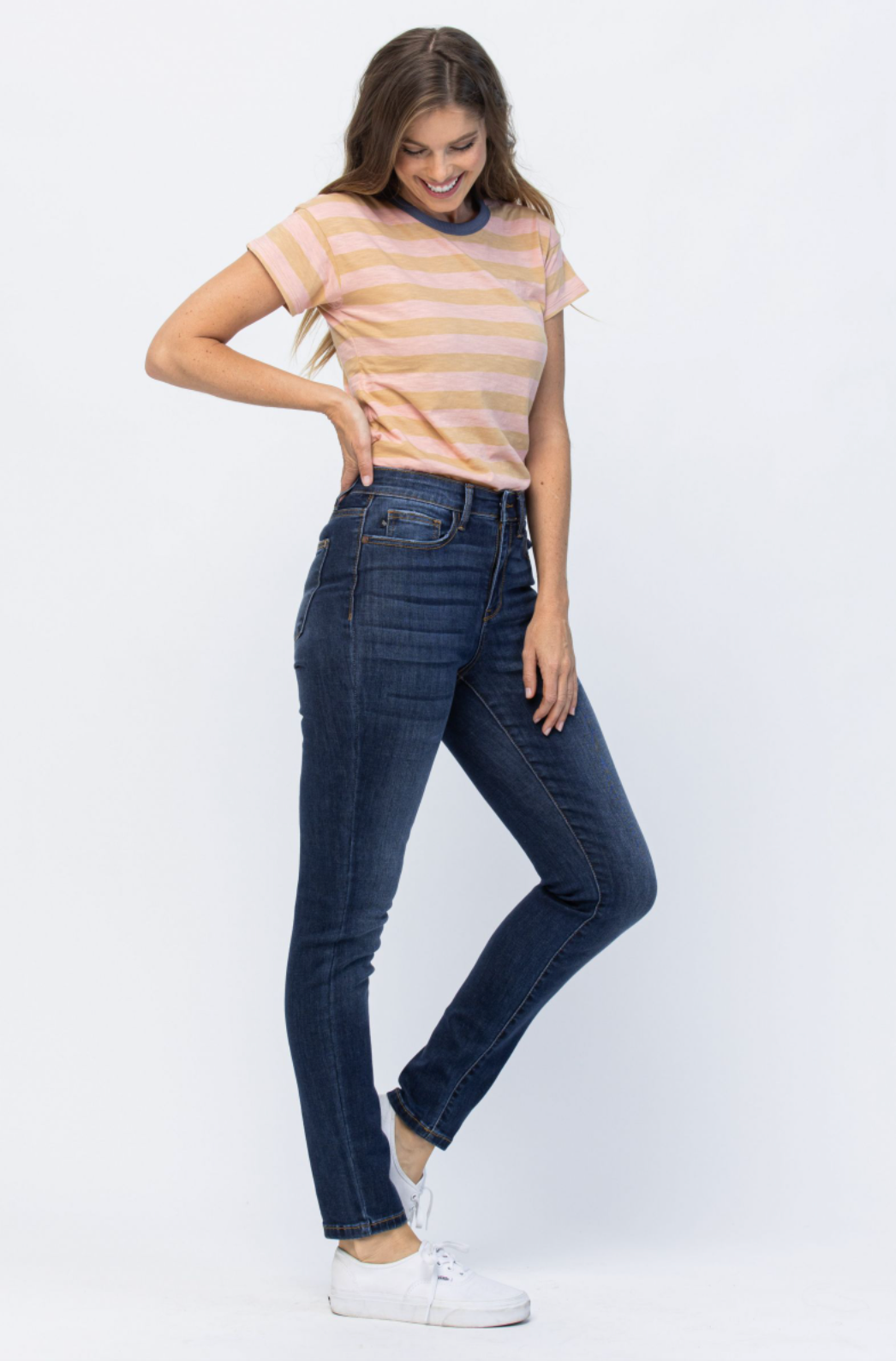 Judy Blue Clean Girlfriend Jeans