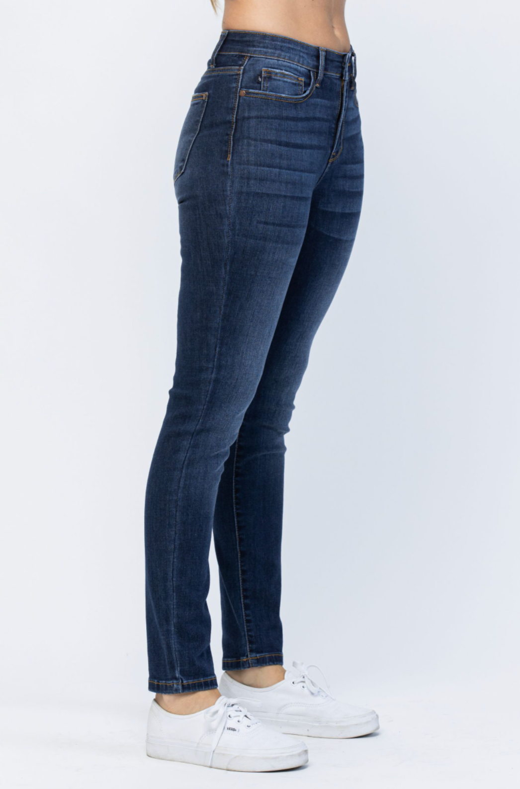 Judy Blue Clean Girlfriend Jeans