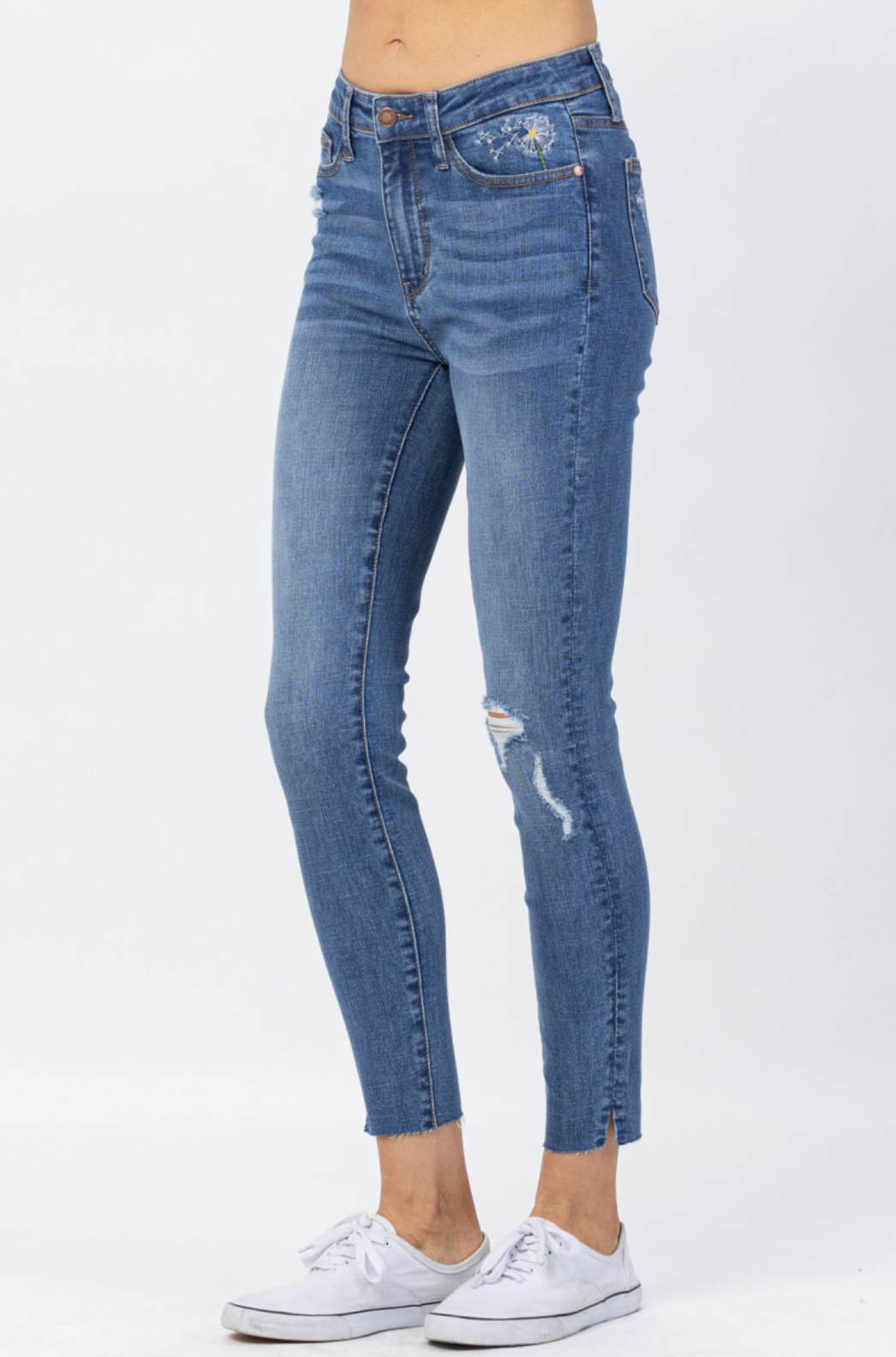Judy Blue Dandelion Embroidered Skinny Jeans