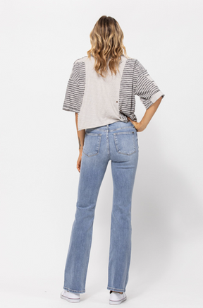 Judy Blue Light Wash Bootcut Jeans