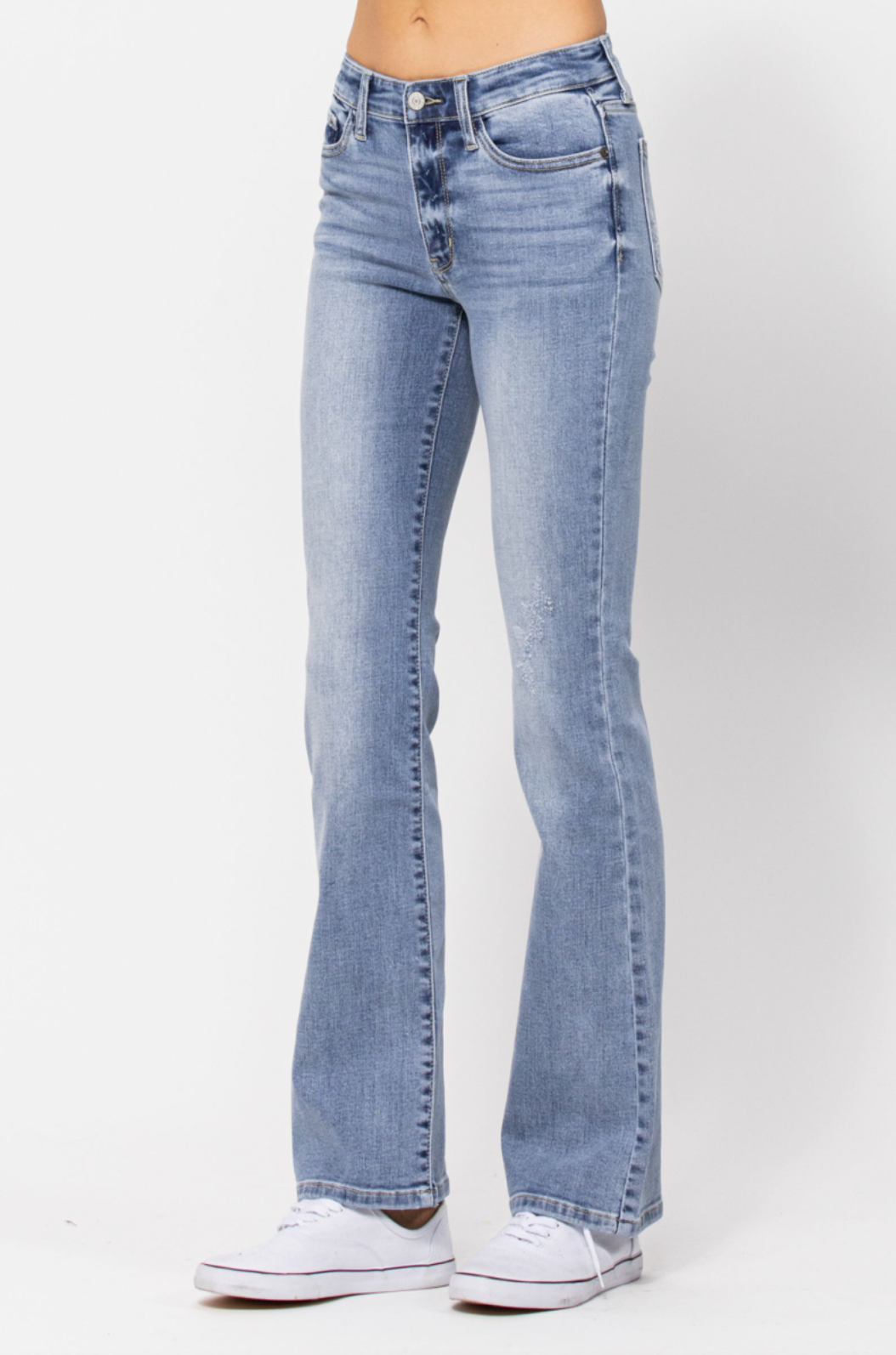 Judy Blue Light Wash Bootcut Jeans