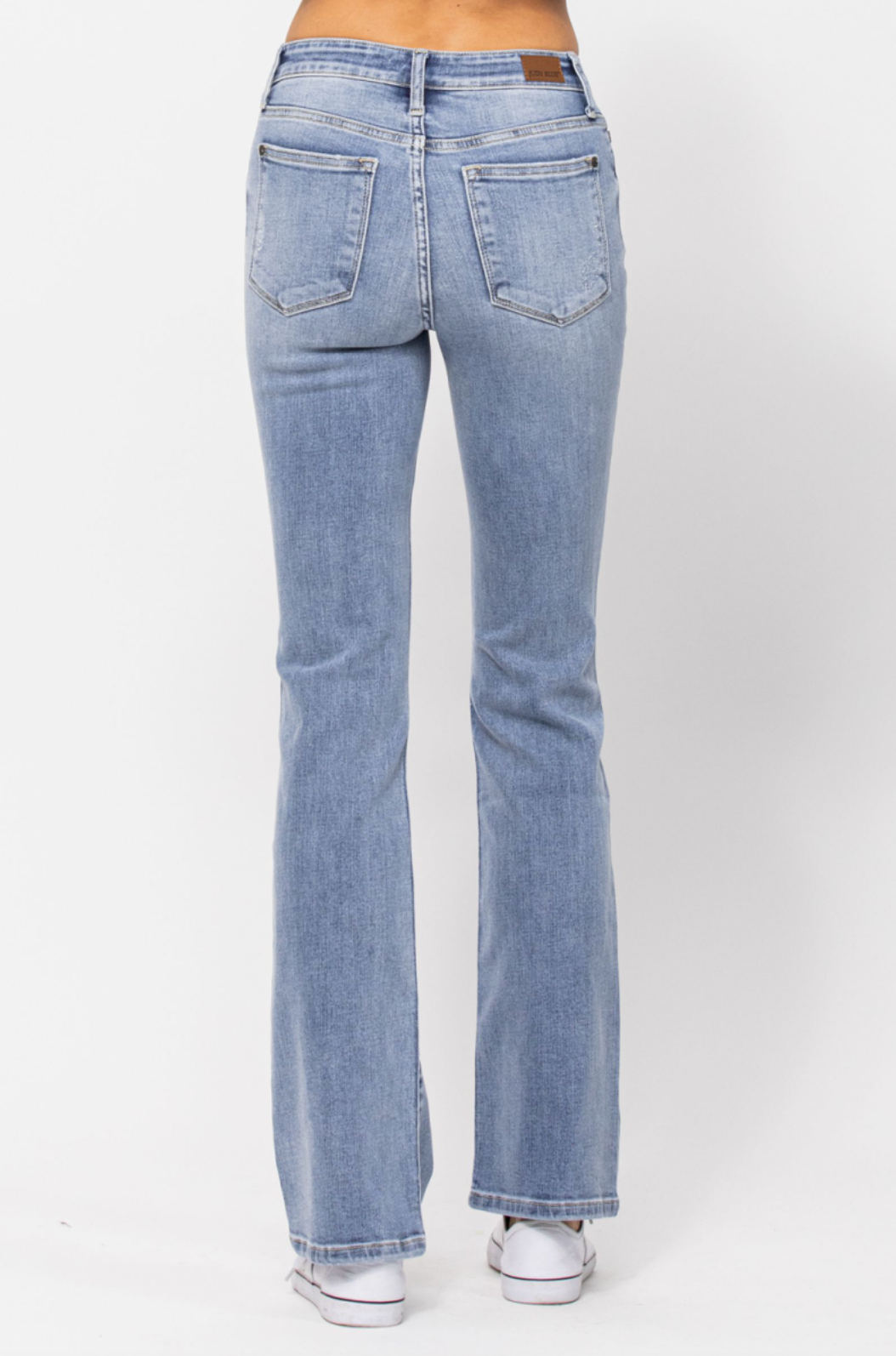 Judy Blue Light Wash Bootcut Jeans