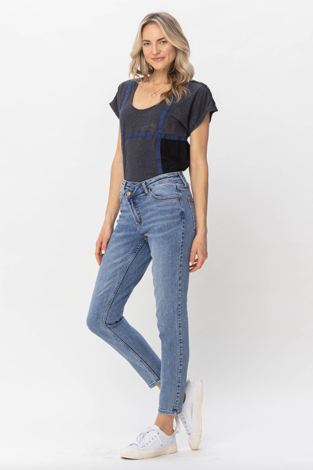 Judy Blue Cross Over Waistband Girlfriend Jeans