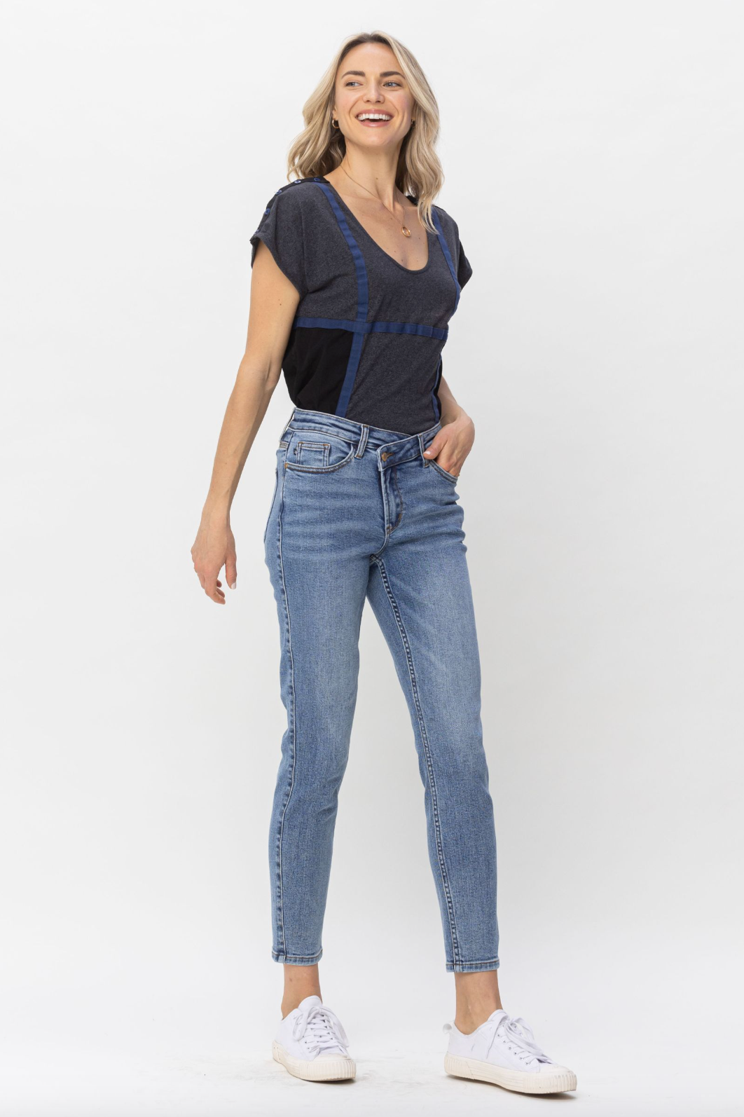 Judy Blue Cross Over Waistband Girlfriend Jeans