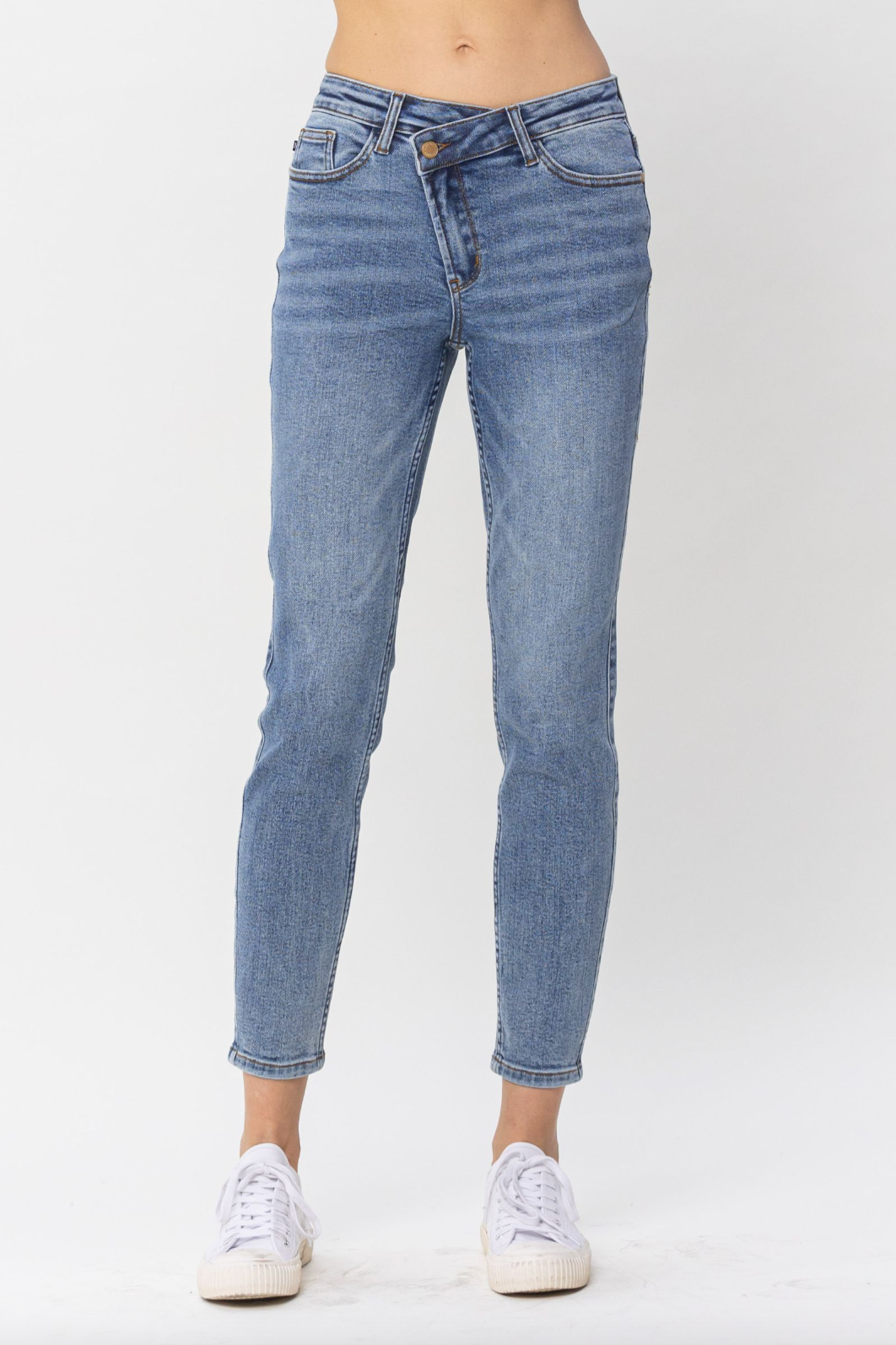 Judy Blue Cross Over Waistband Girlfriend Jeans