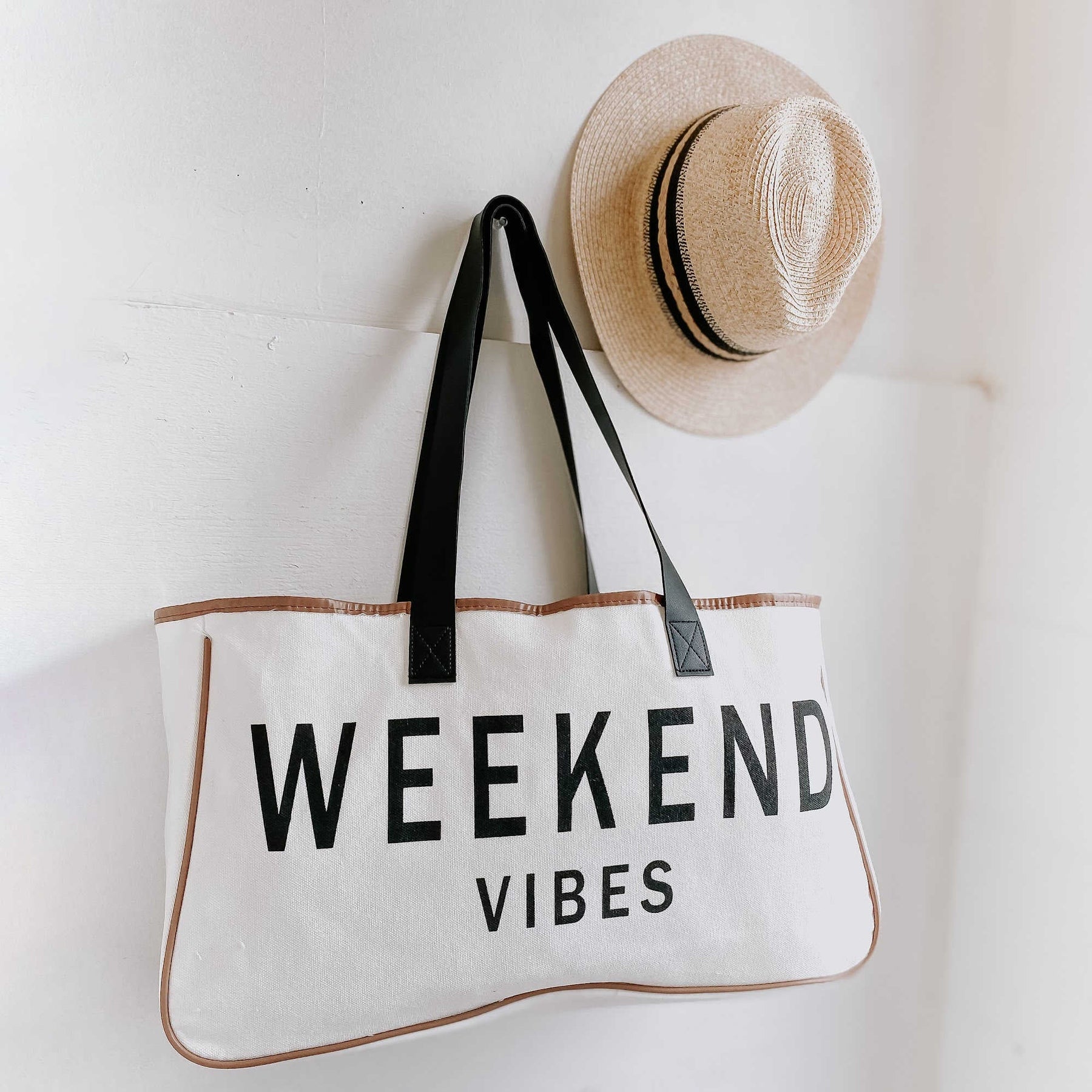 Weekend Getaway Tote Bag - Weekend Vibes