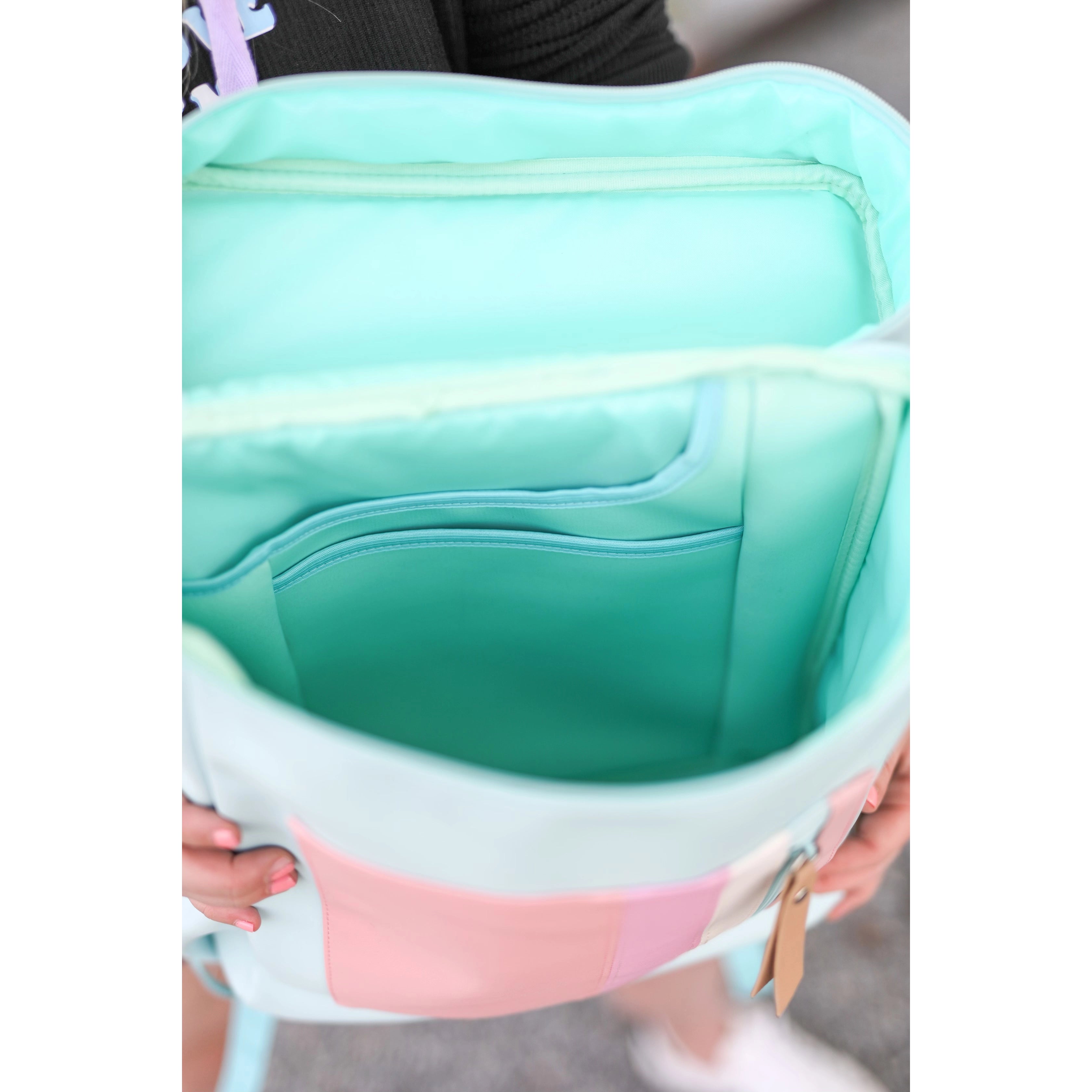 Moxie Backpack - Blue/Pink