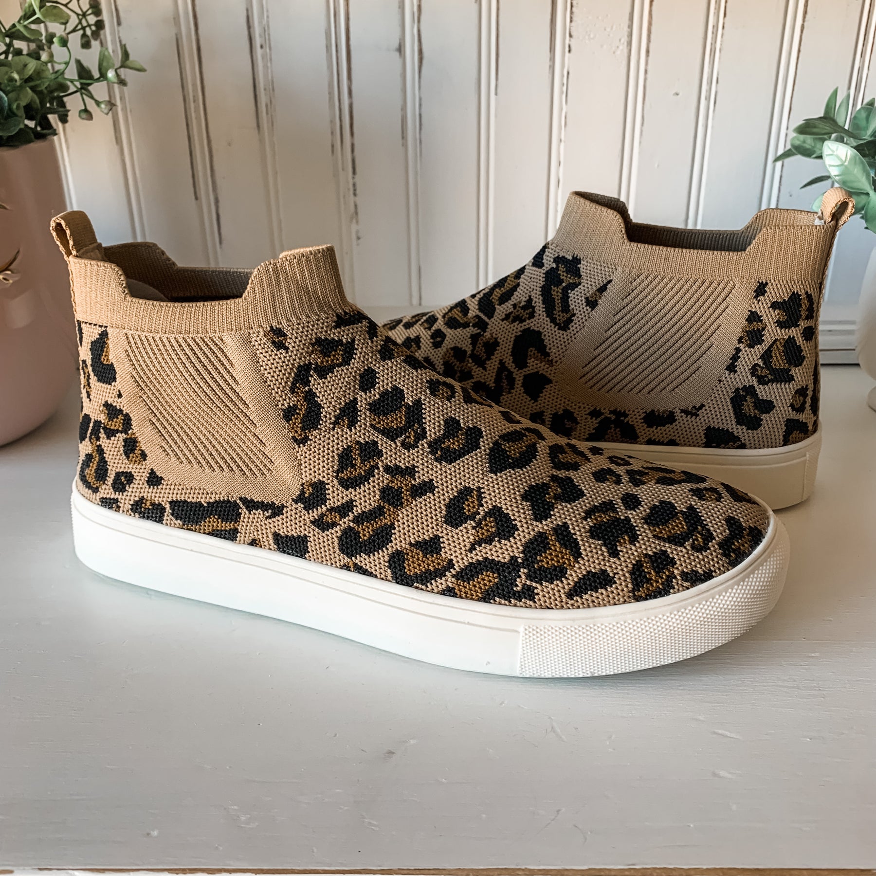 Bess - Tan Leopard Knit Sneaker