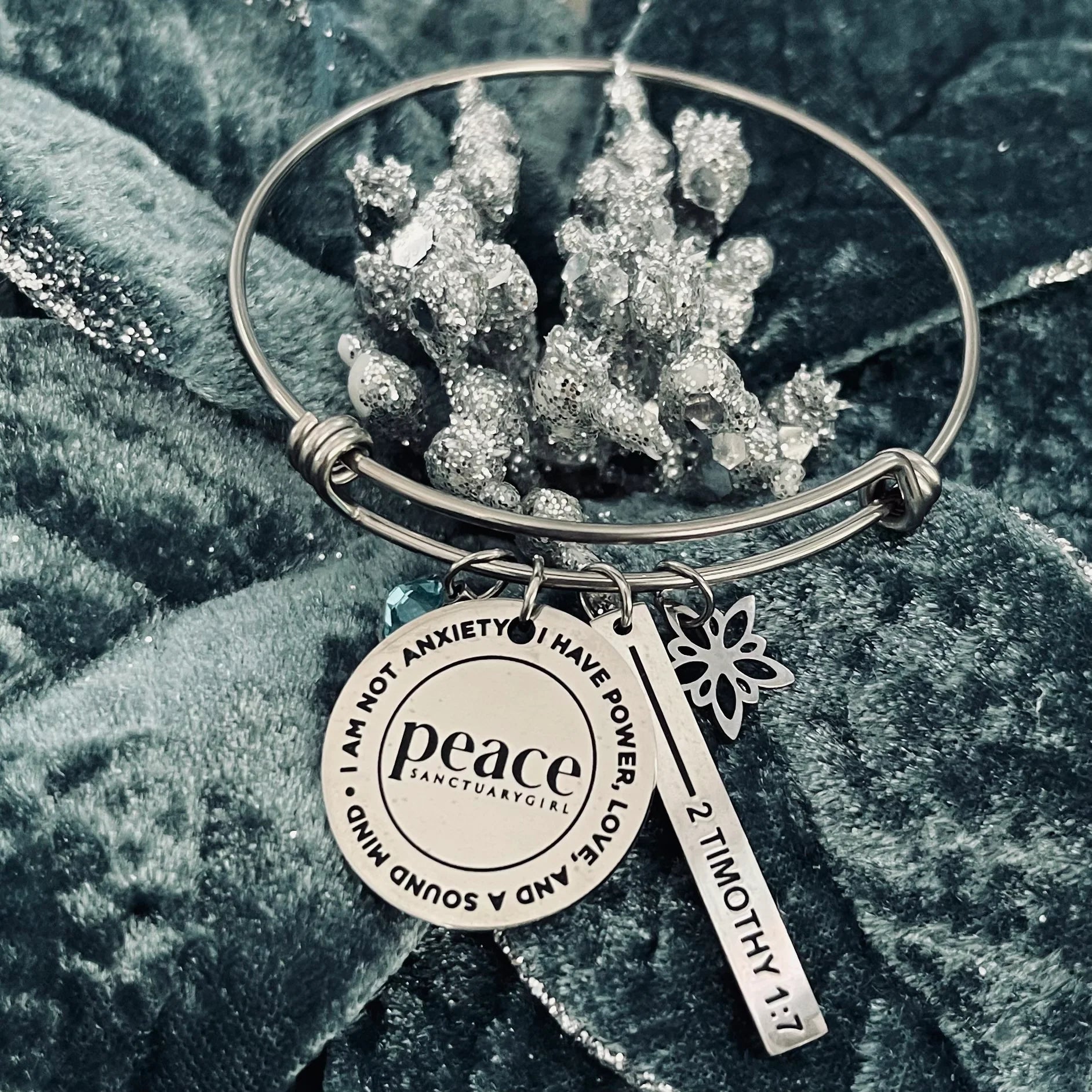 Kingdom Girl - Charmed - Peace