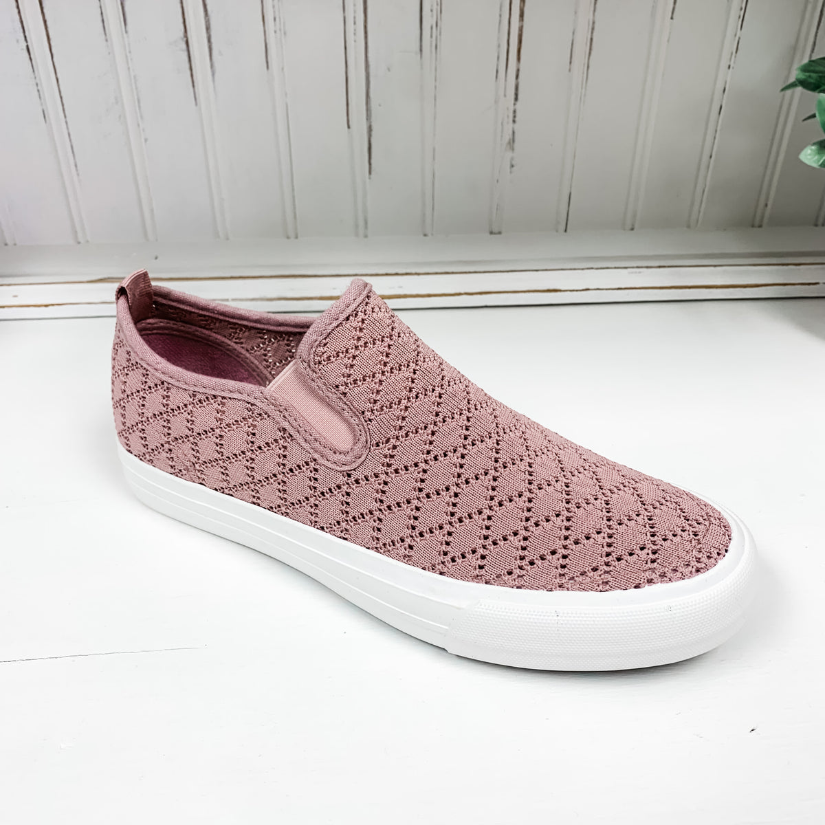 So Fly Slip-on Shoe - Pink
