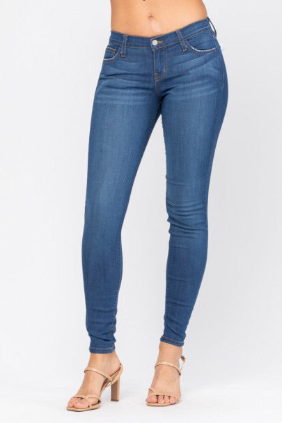 Judy Blue Skinny Jeans - Medium Wash