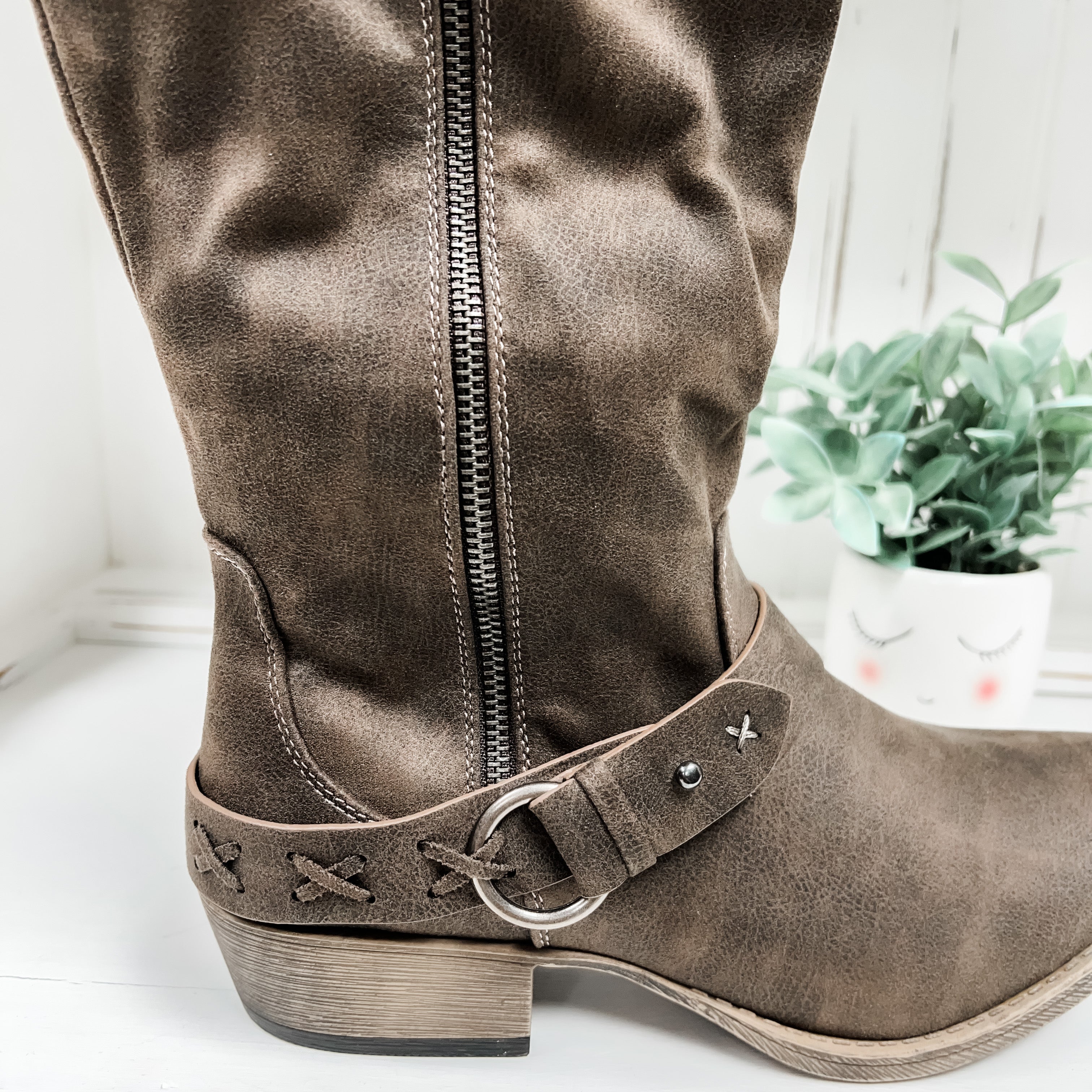Merlot Boot - Dark Taupe