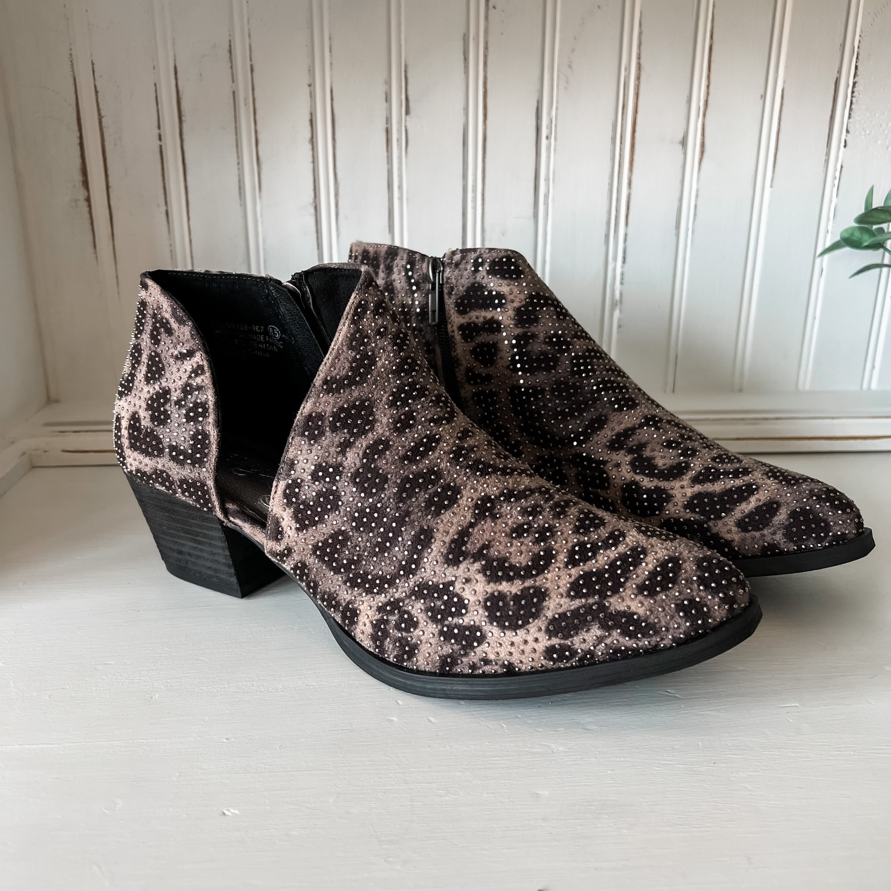 Diva Bootie - Grey Leopard