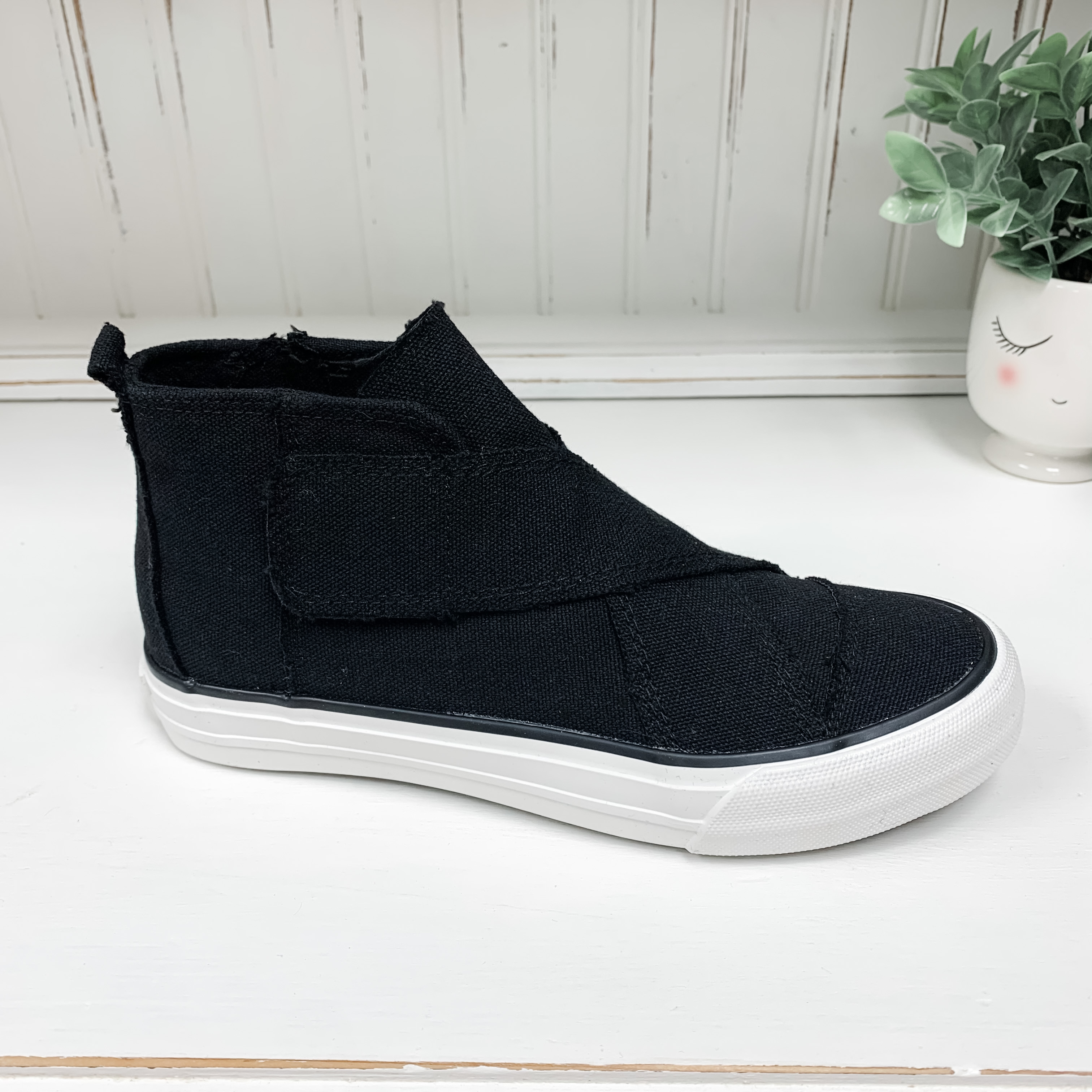 Florence Sneaker - Black