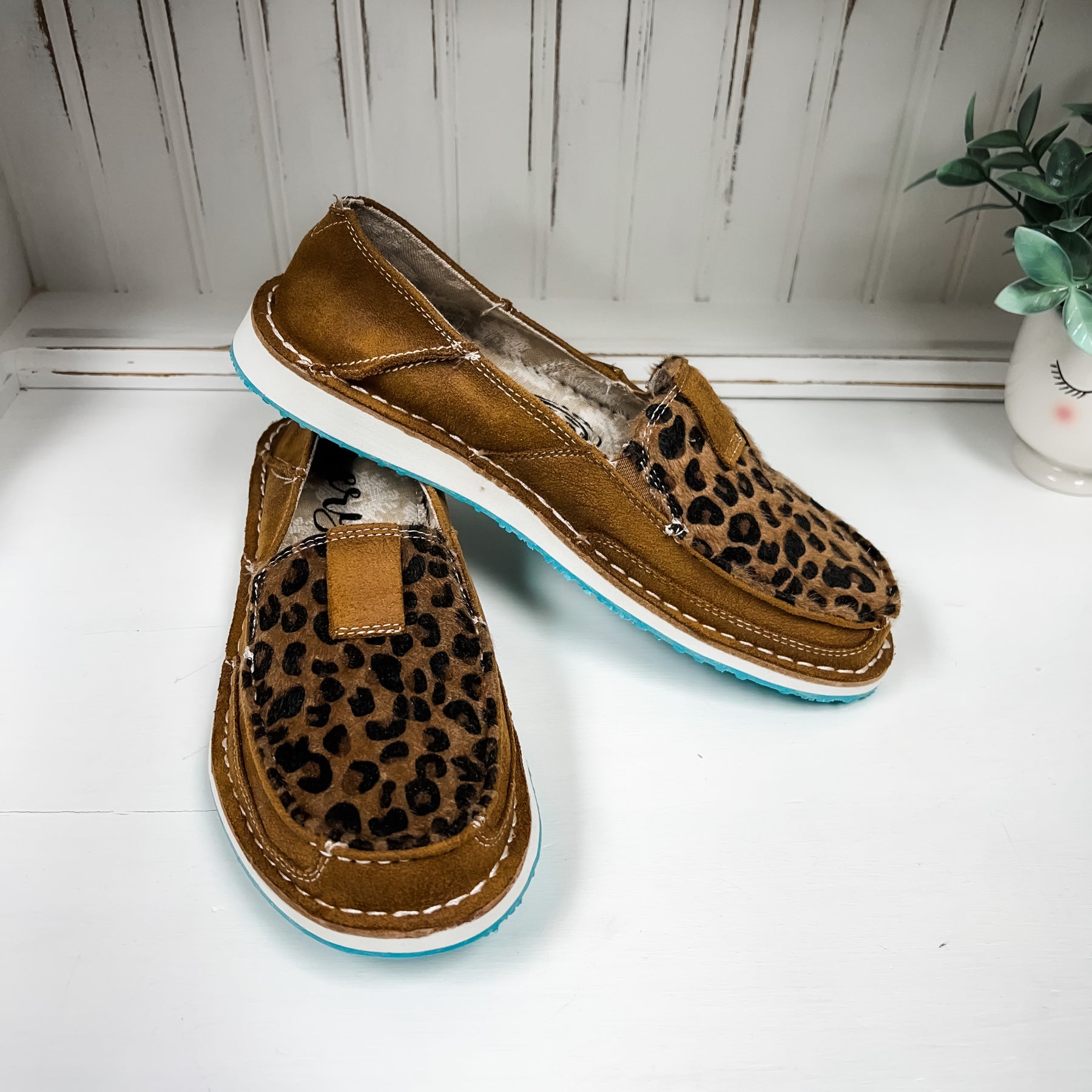 Sarah Shoe- Tan Leopard