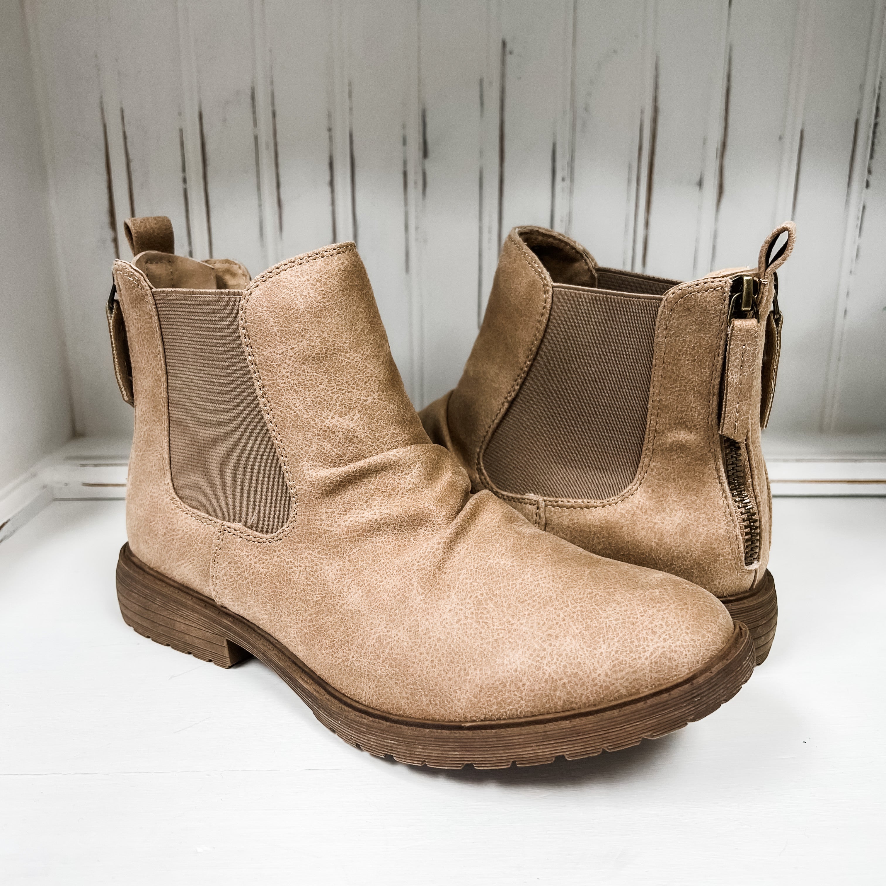 Vienna Boot- Natural
