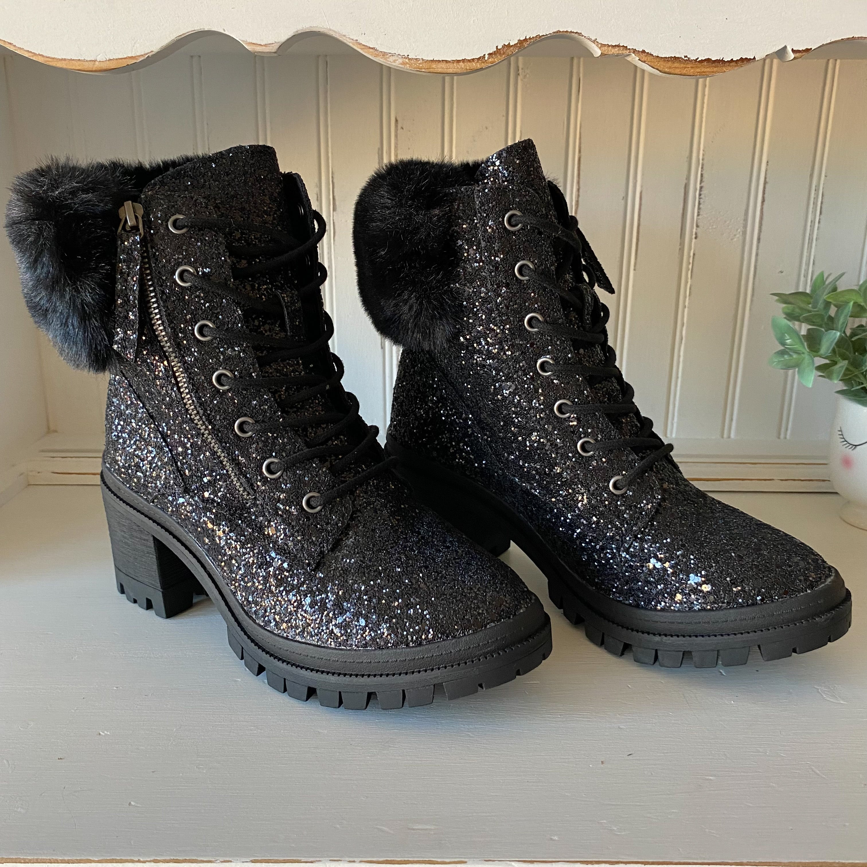 Blink Boot - Black