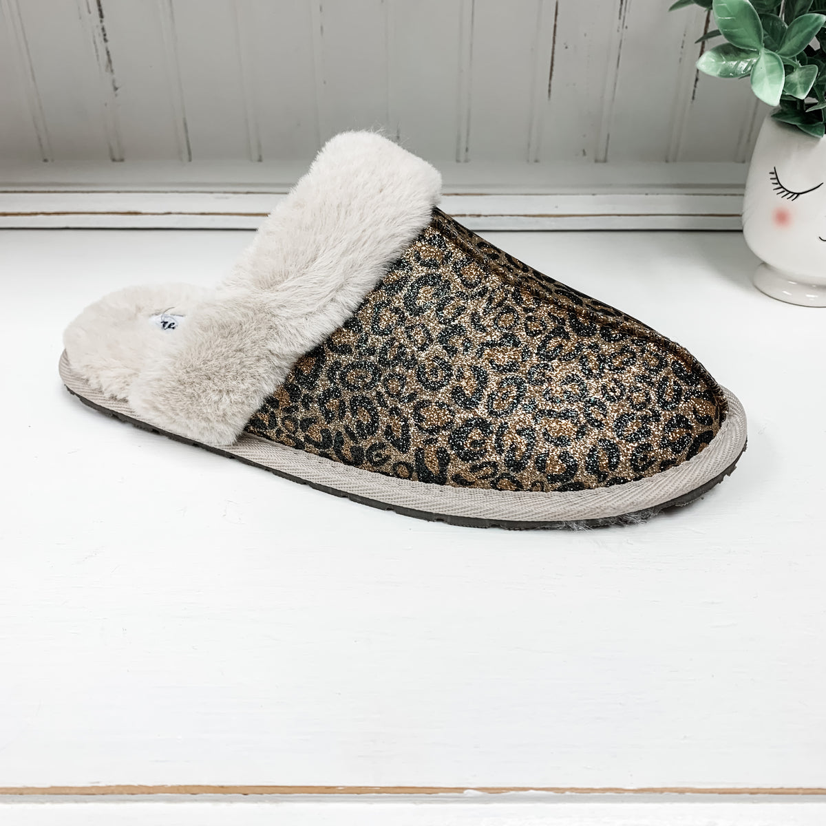 Diggy - Tan Leopard Slipper