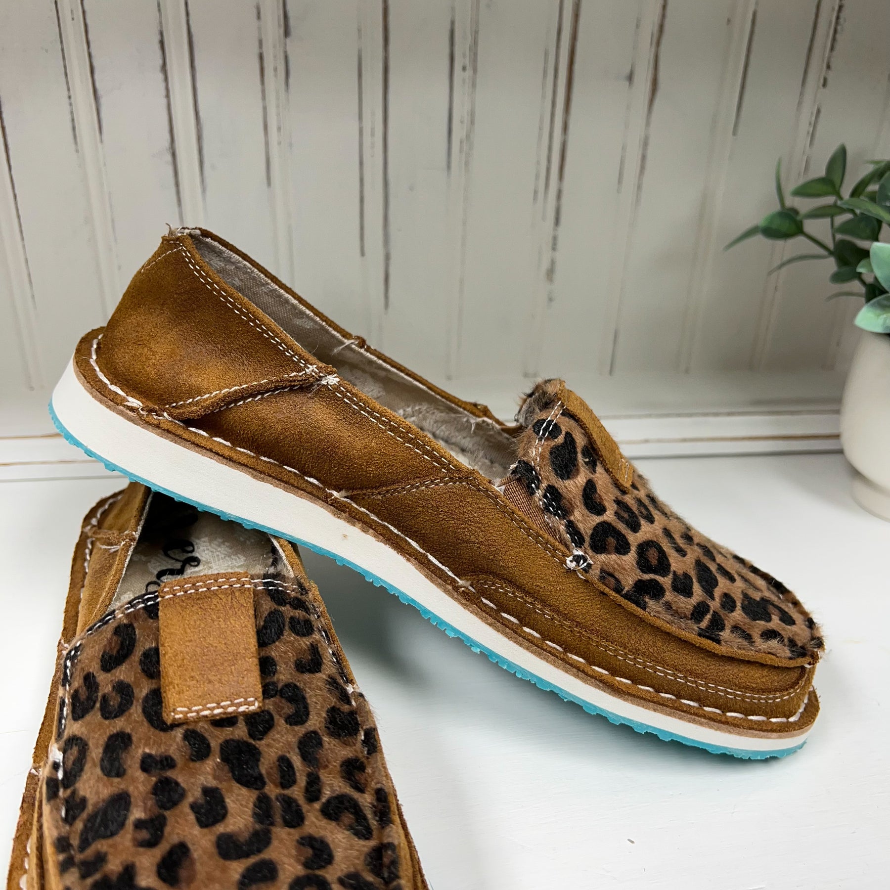 Sarah Shoe- Tan Leopard