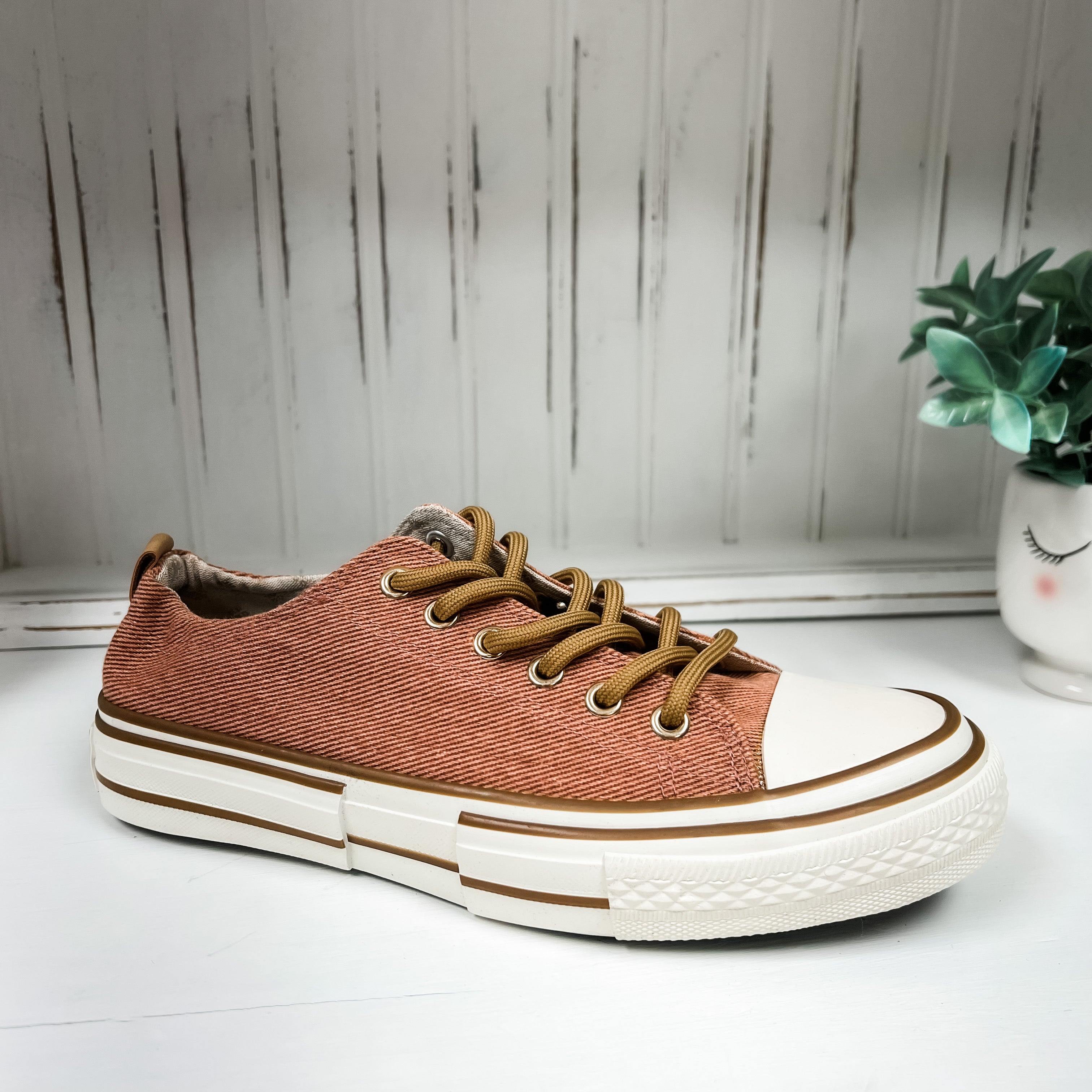 Driana Sneaker - Rust