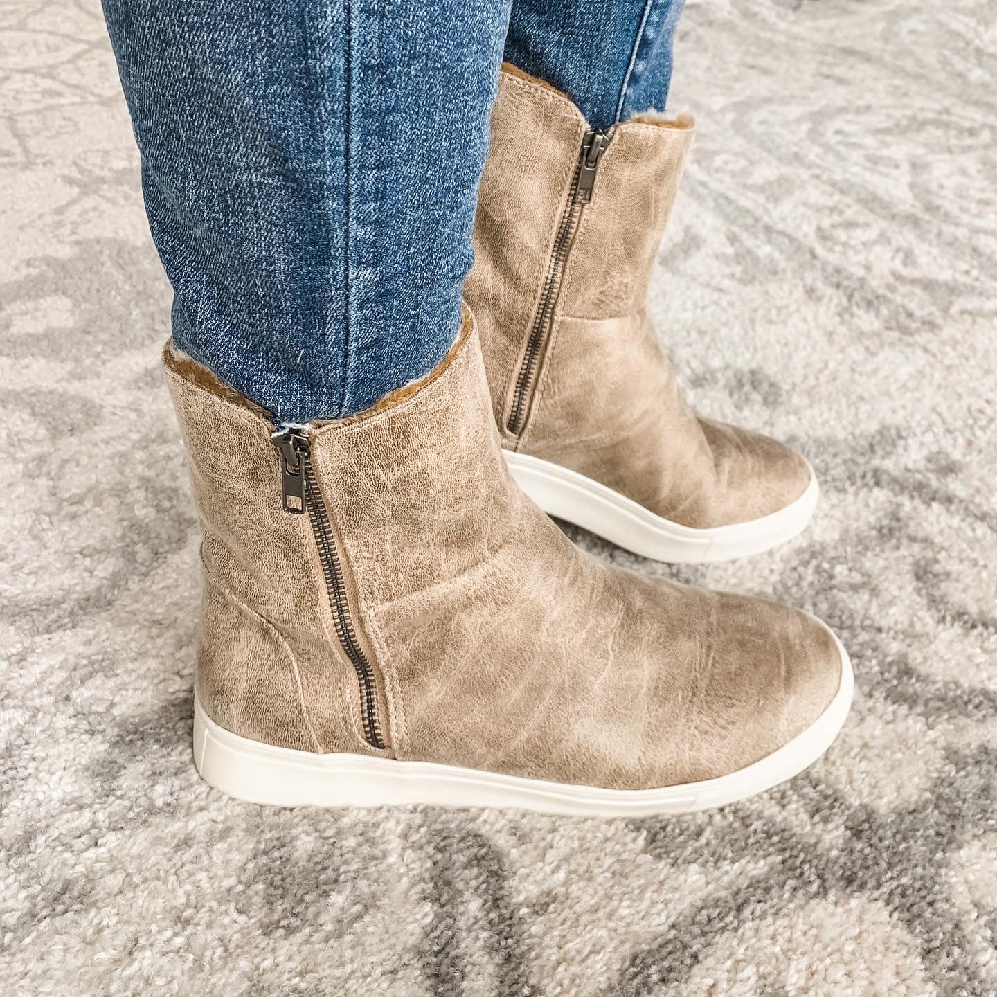 Plusher Bootie - Cream