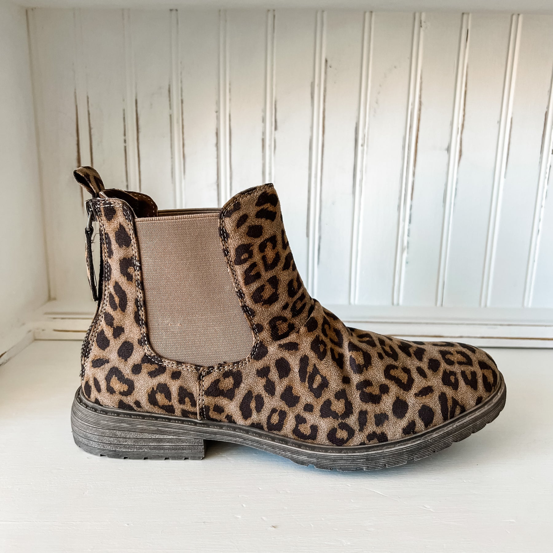 Vienna Boot- Taupe Leopard