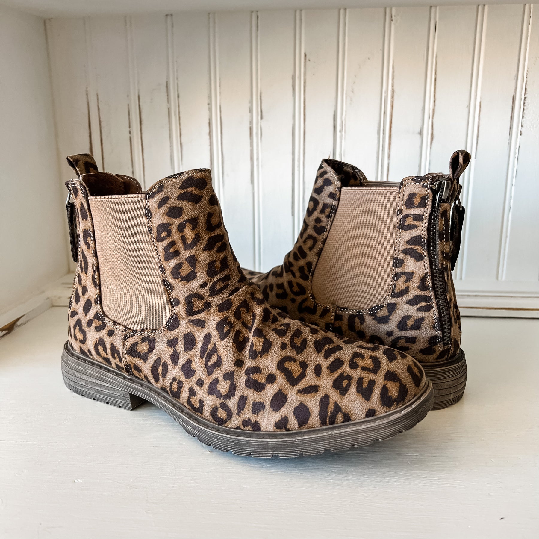 Vienna Boot- Taupe Leopard