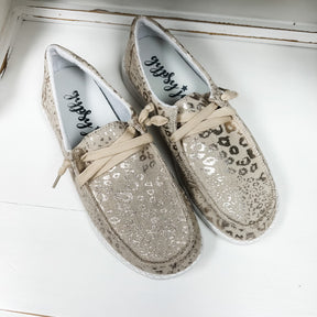 Jazzy Canvas Slip-on Shoes - Champagne