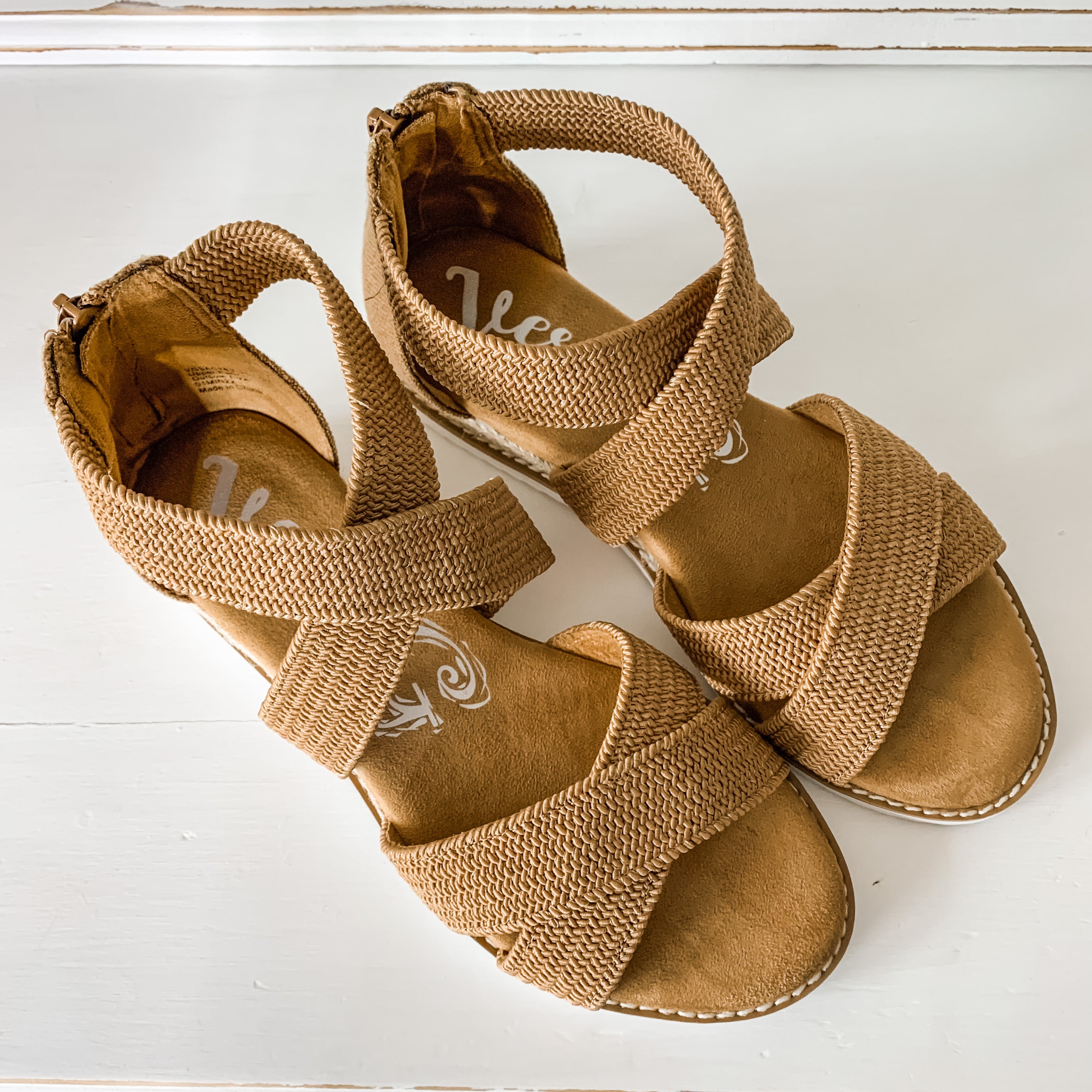 Sadie Sandal- Tan