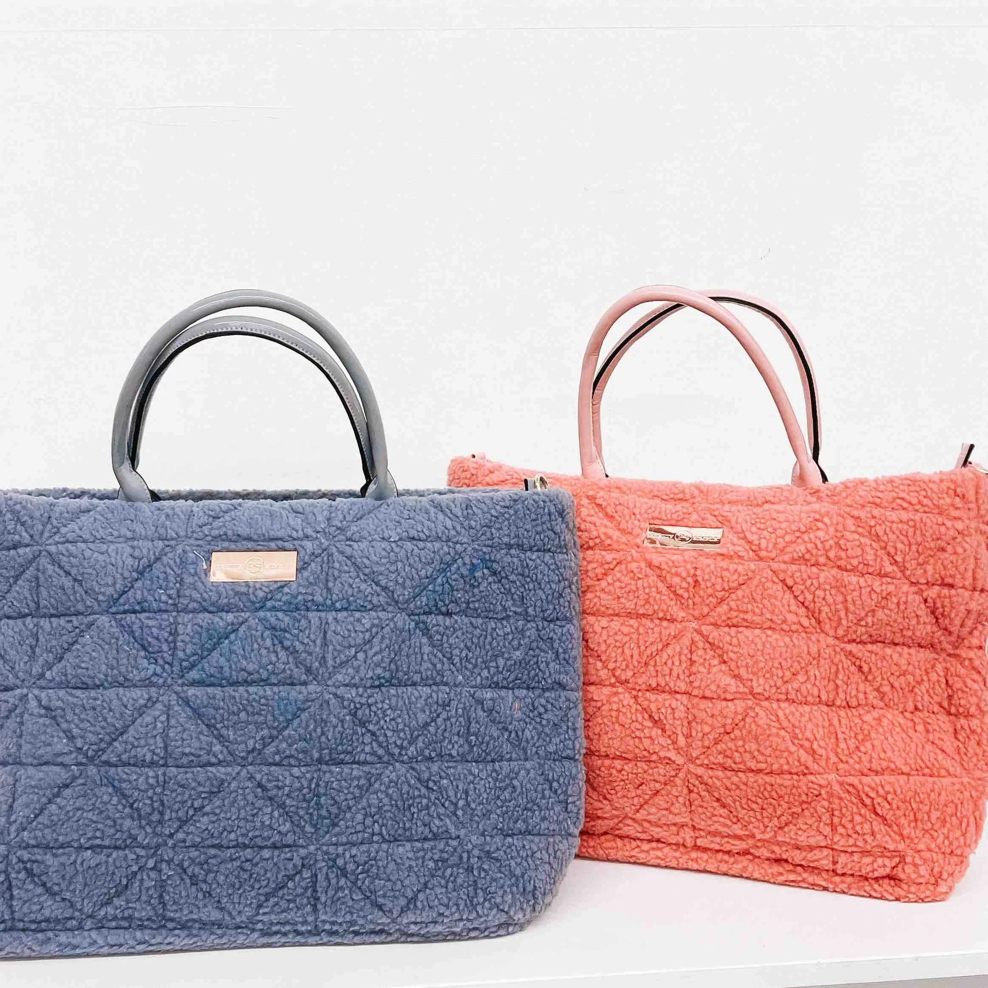 Saylor Sherpa Tote Bag - Salmon