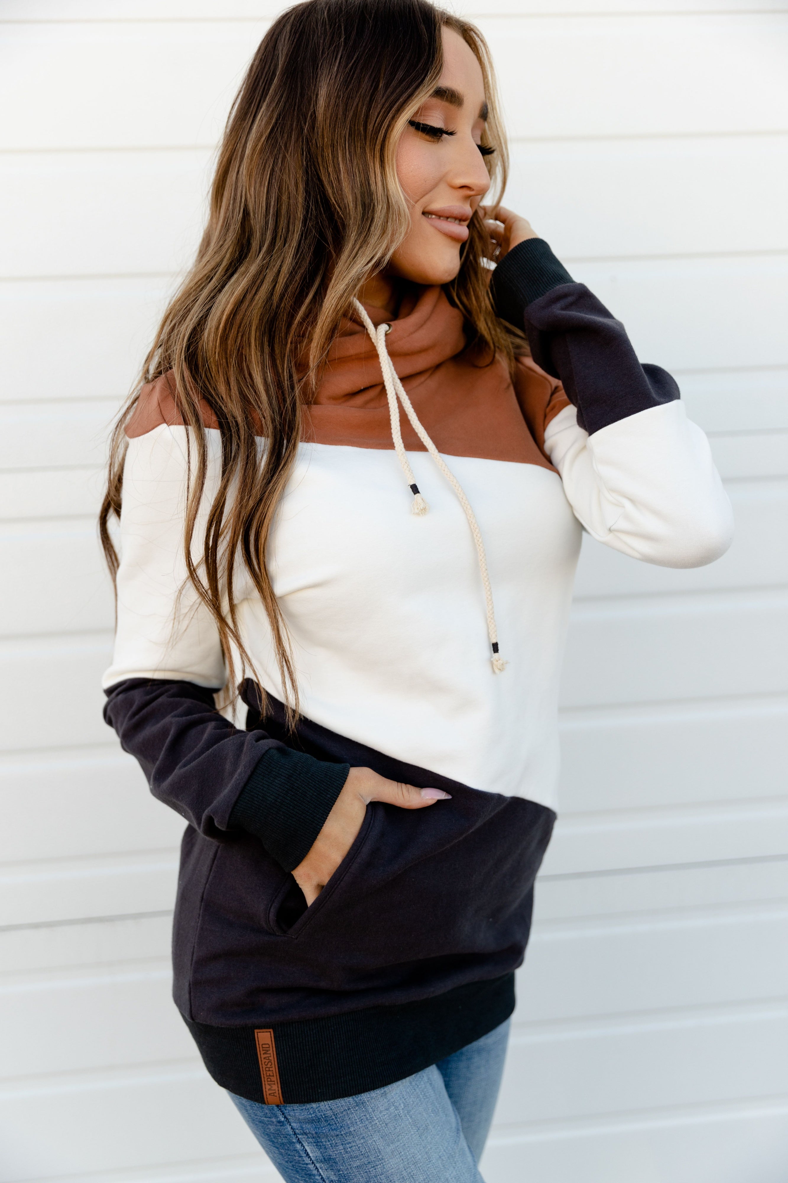Ampersand Avenue Singlehood Sweatshirt Newport