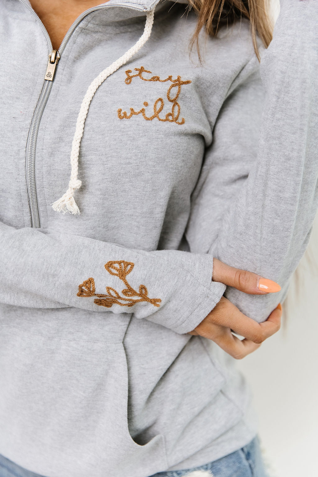 Ampersand Avenue - Halfzip Hoodie Stay Wild
