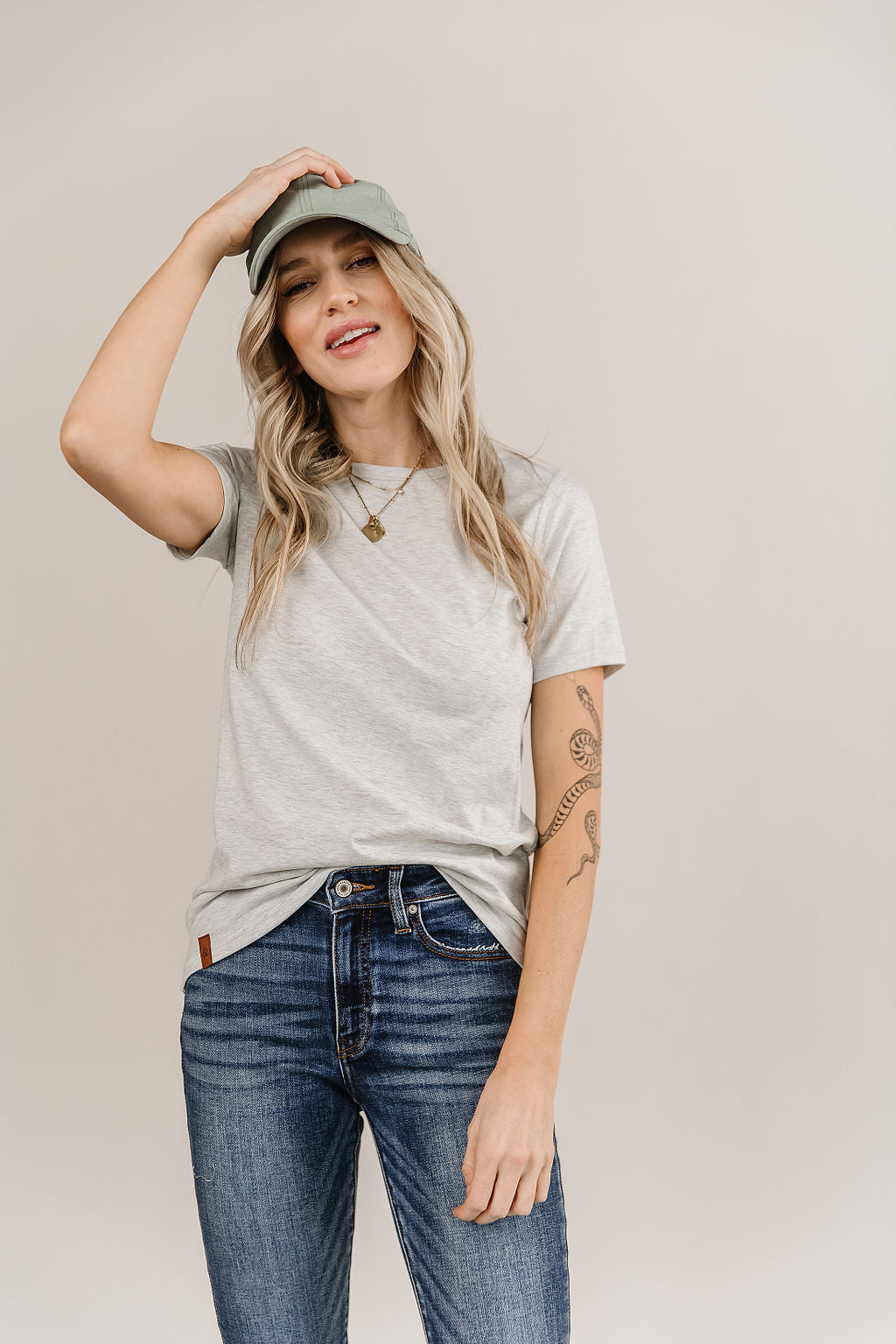 Ampersand Avenue Crew Neck Lulu Tee - Grey