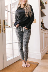 Ampersand Avenue Triple Stretch Joggers - Charcoal Leopard